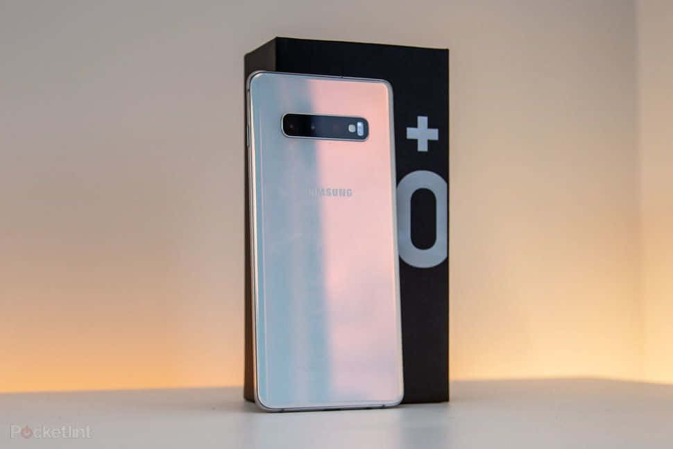 新一代智慧型手機 – 三星 Galaxy S10 壁紙