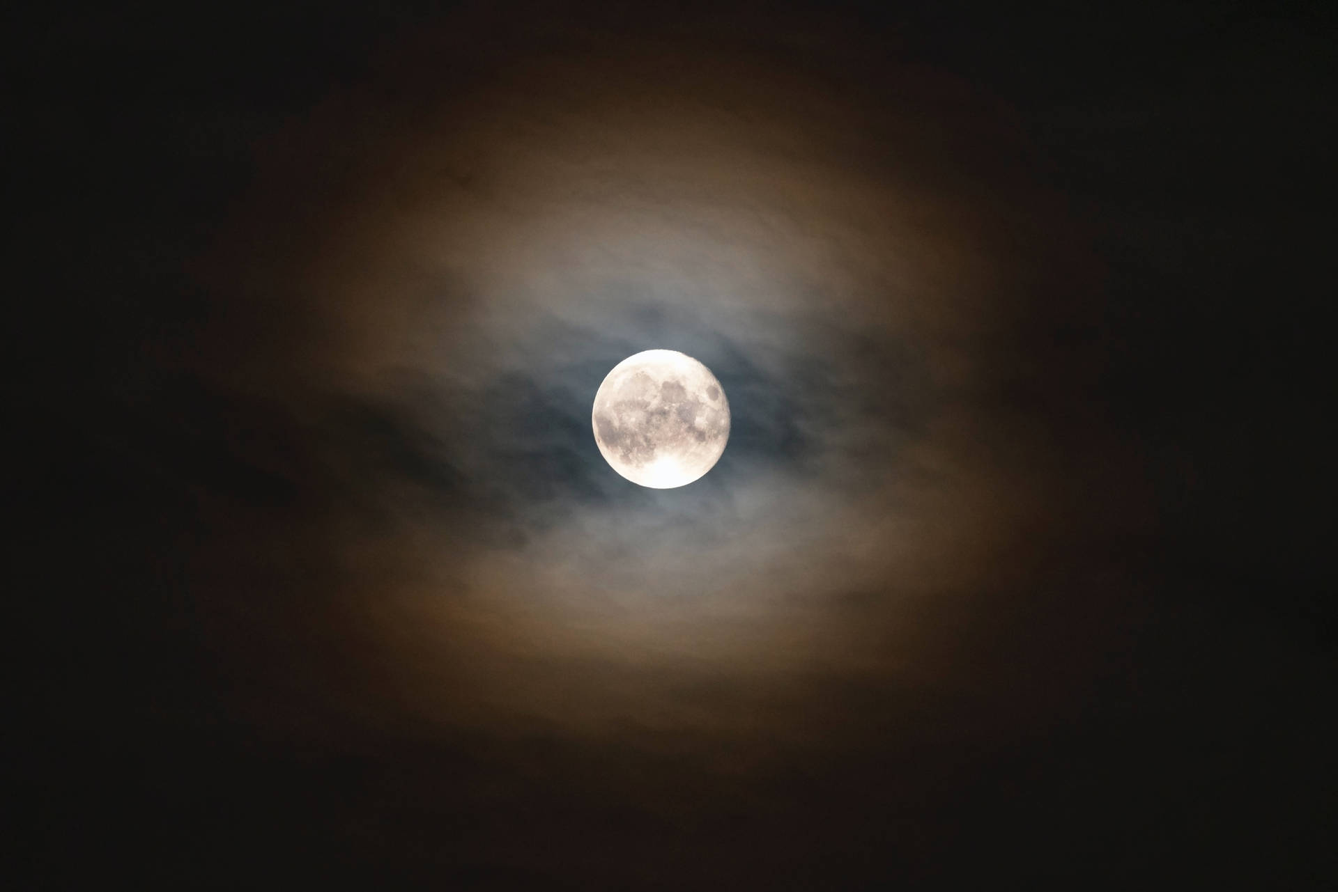 預覽桌布 滿月，月亮，夜晚，雲朵 — 月亮 壁紙
