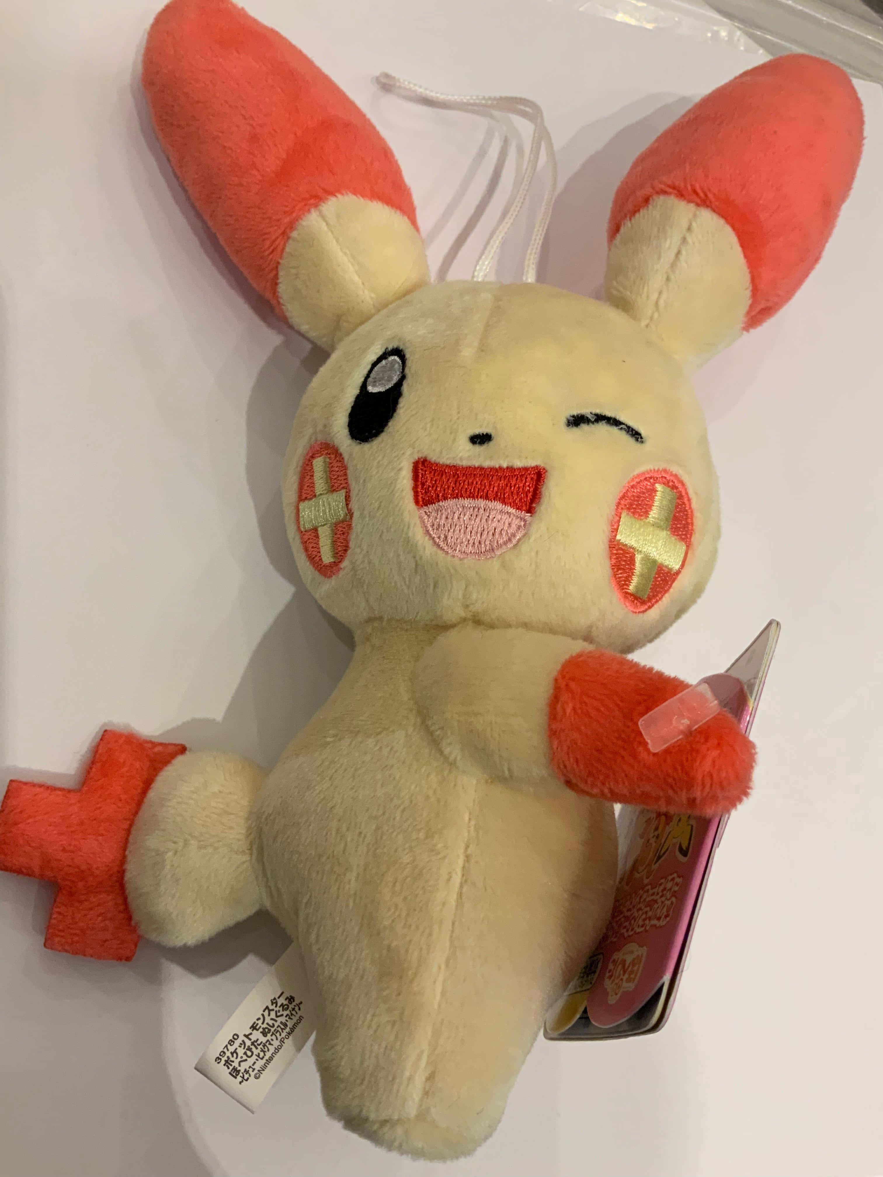 正電拍拍絨毛玩具 壁紙