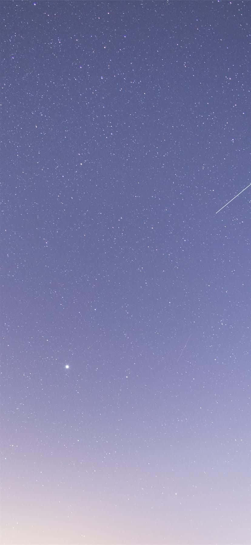 「瞥見夜空，滿天星斗的美麗背景！」 壁紙