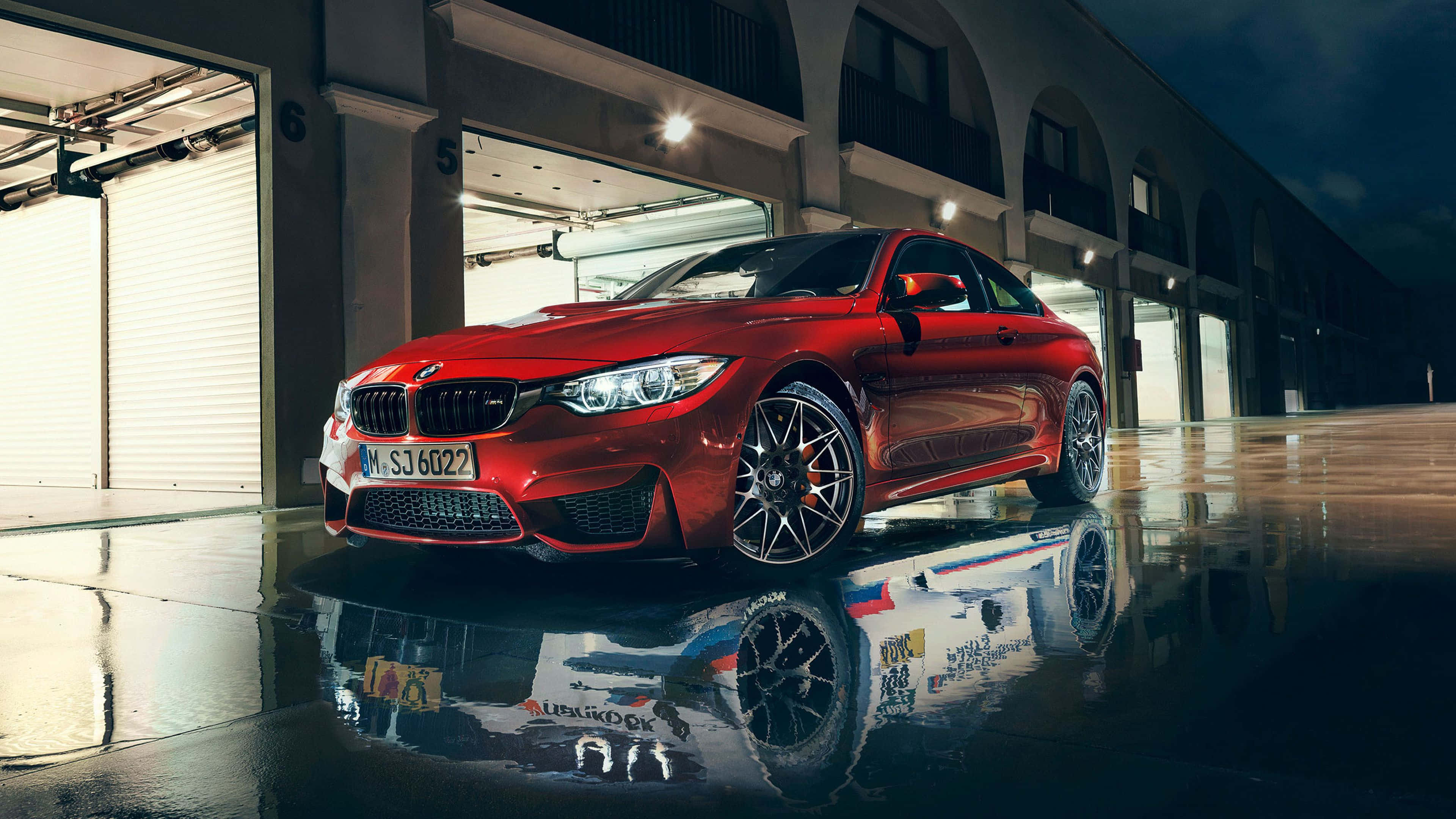 紅白酷炫BMW 壁紙