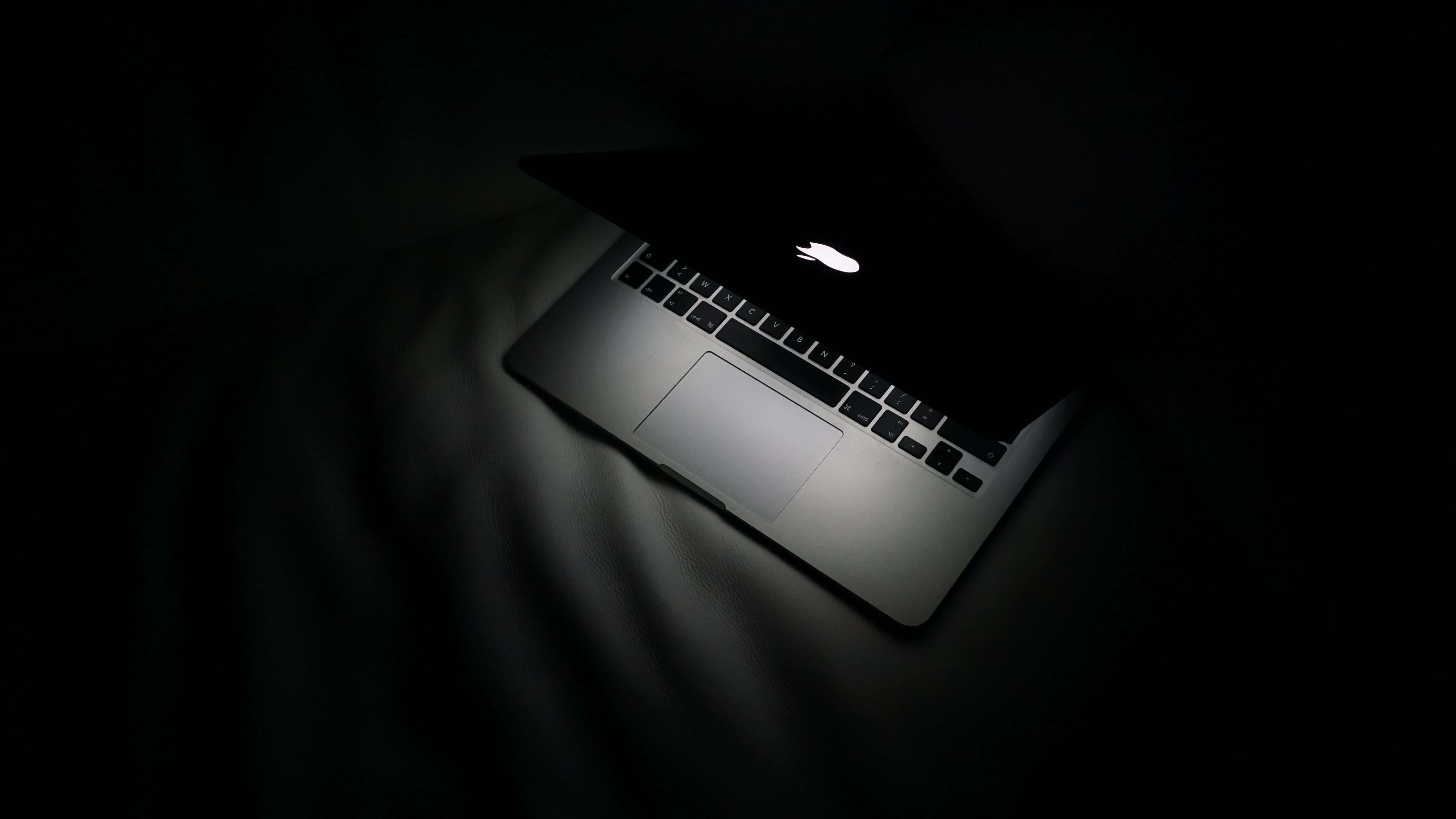 美學Macbook - 精緻設計與創新風格 壁紙