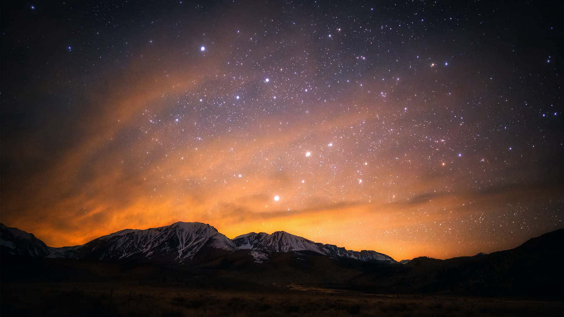美麗的夜空，滿天繁星 壁紙
