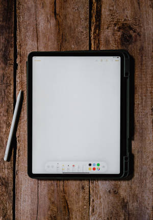 Apple iPad Pro 搭配繪圖應用程式 — iPad Mini 壁紙