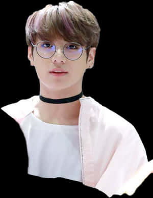 BTS 成員眼鏡與頸鍊