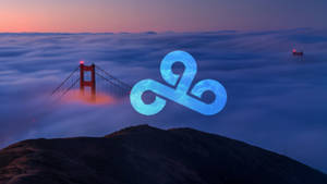 Cloud9 金門大橋雲朵標誌桌布 — 黎明 壁紙