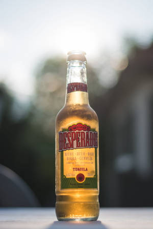 Desperados 特其拉酒瓶 — 小米平板7 Ultra 壁紙