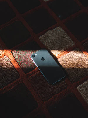 iPhone 8 阴影