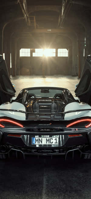 iPhone Xs McLaren 720s背景 — Honor 400 壁紙