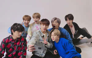自拍图片 — BTS 團體照片 GIF 壁紙