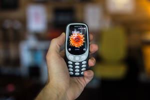 Nokia 3310 螢幕展示 — 摩托罗拉 壁紙
