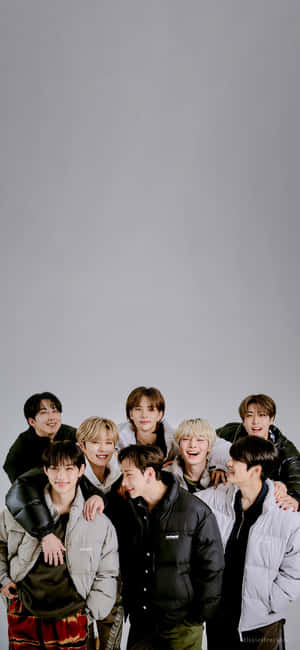Stray Kids OT8 — iPhone Air 壁紙