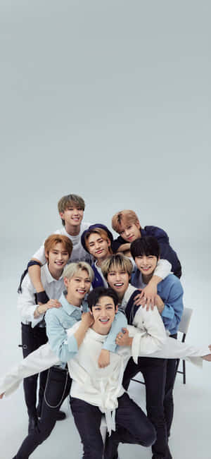 Stray Kids 2020 — Pixel 8a 壁紙