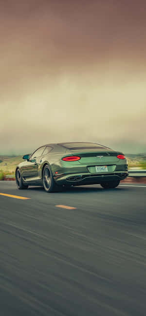 iPhone Xs Max Bentley 背景 — iPhone 12 Pro 壁紙