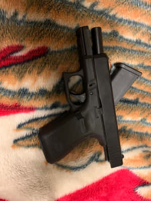 Glock 19 圖片 — iPad Pro 13 壁紙