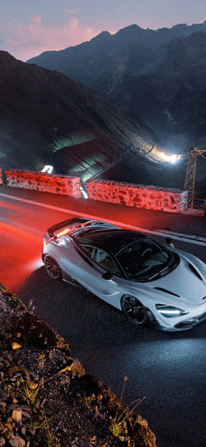 iPhone Xs McLaren 720s背景 — Honor 600 Smart 壁紙