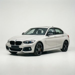 流畅的BMW 1系列，简约工作室拍摄 — Pixel Watch 5 壁紙