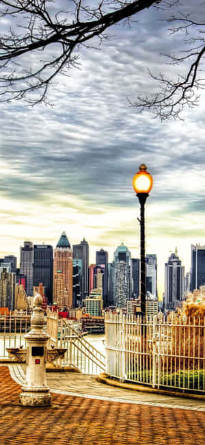 iPhone Xs 纽约市背景 — Tecno Camon Air 壁紙