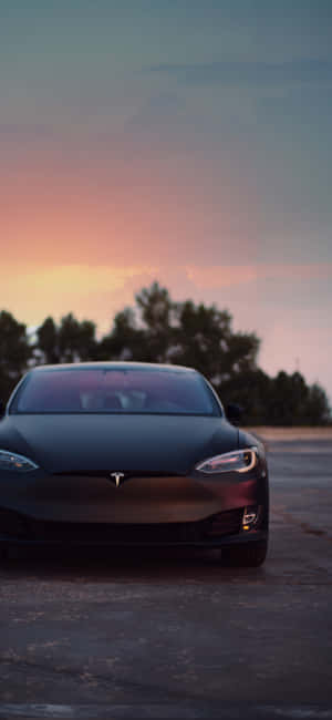 Tesla iPhone — Redmi Note 15 Special 壁紙