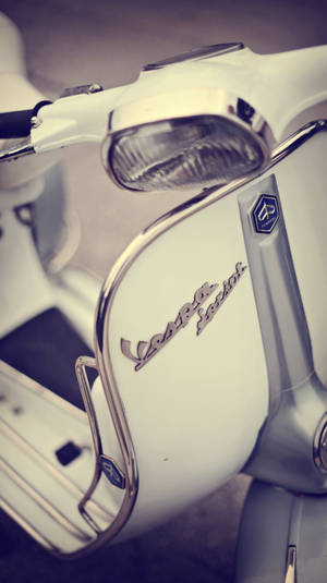 白色復古美學 Vespa Sprint 壁紙 — 复古美学 壁紙