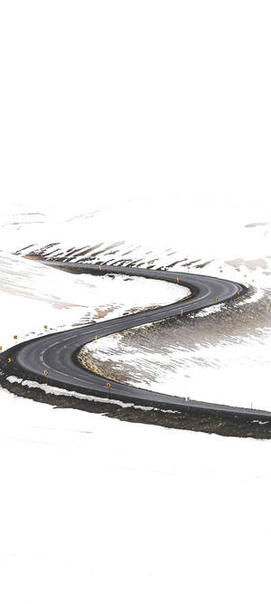 白色iPhone 白雪S形道路 — 三星 Galaxy S20 壁紙