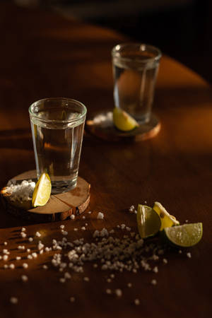 精緻龍舌蘭酒搭配萊姆與鹽 — 小米平板8 Pro 壁紙