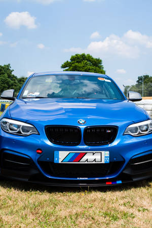 美麗藍色BMW在賽道上 — 小米平板 壁紙