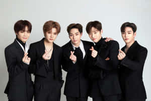 NU'EST — Kpop 動圖 壁紙
